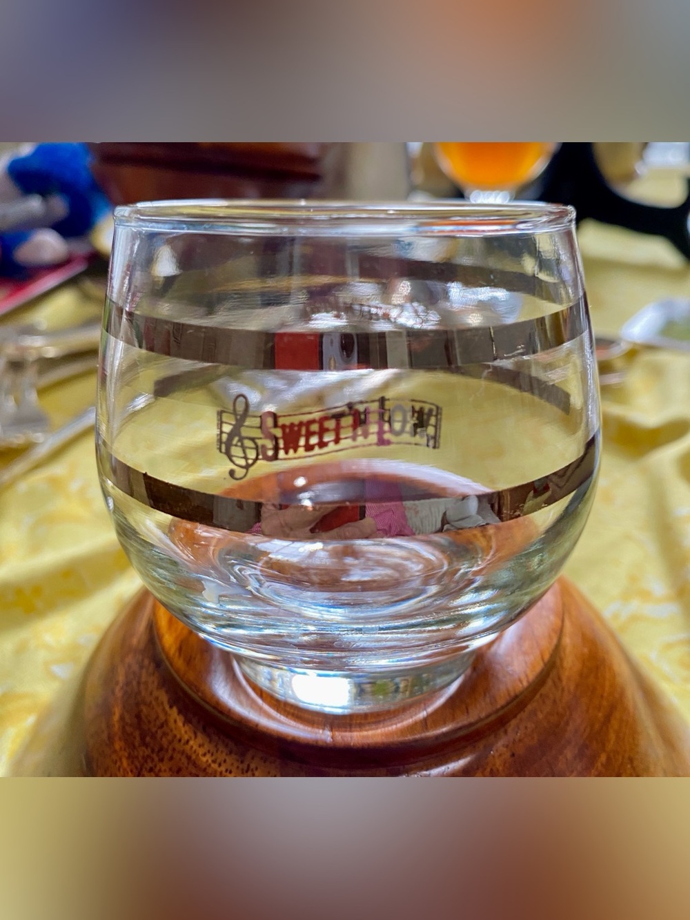 Vintage Sweet N Low Glass Holder. EUC. Metallic Paint looks great as Writing.